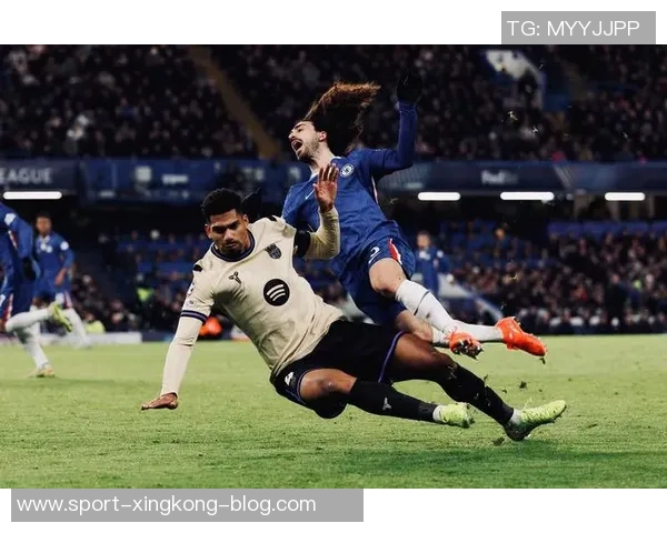 欧冠首战44分钟红牌罚下弗里克确认阿劳霍因病缺席下场比赛